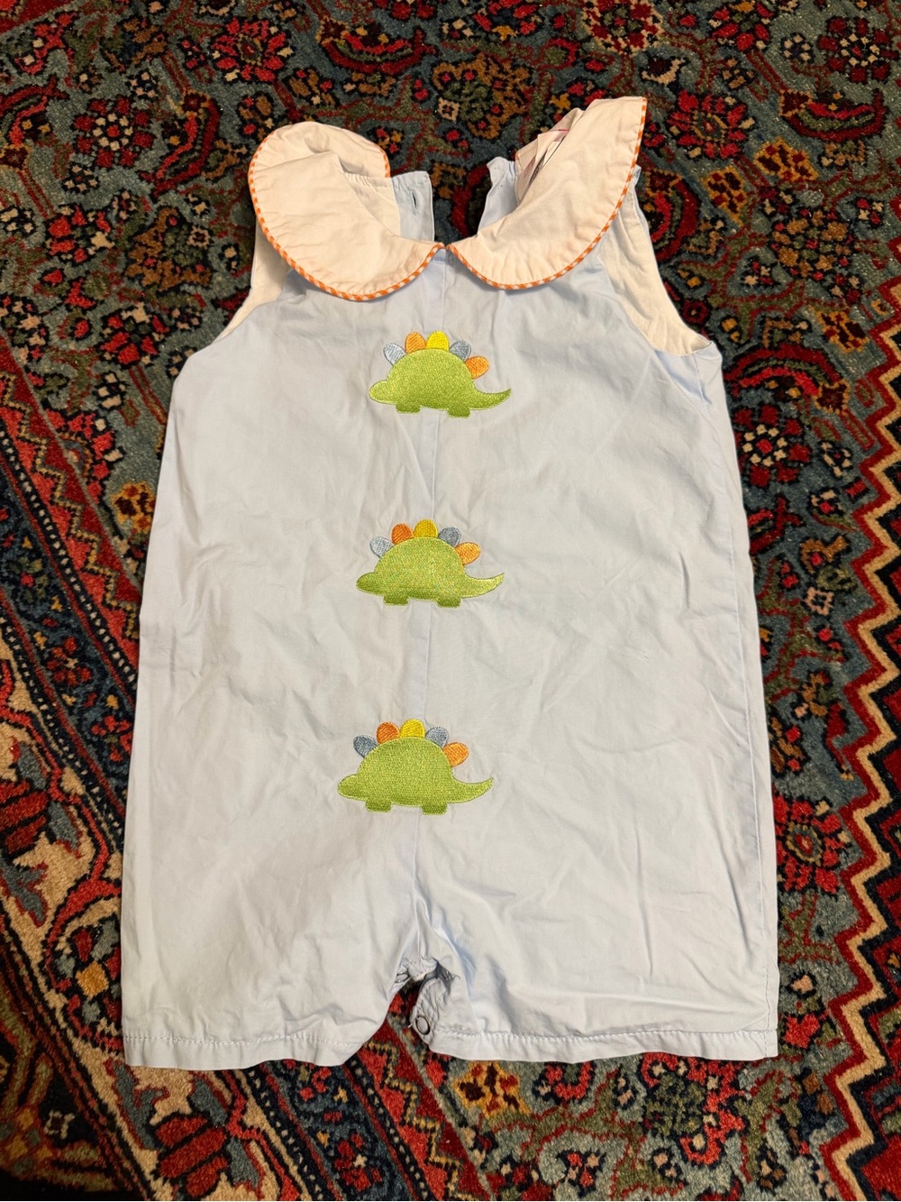Stitchy Fish Dino outfit